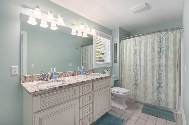 $1,999,500 | 389 West Center Street, Unit 1 2 3, Douglas, MI 49406