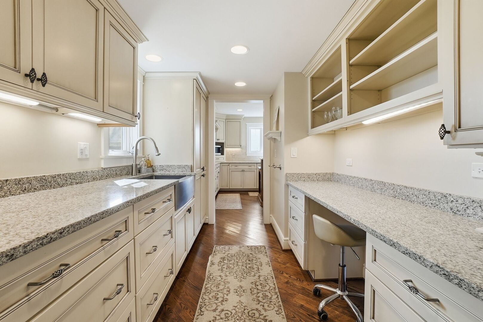 25817 Cook Street Wauconda, IL 60084 - Photo 5 of 44