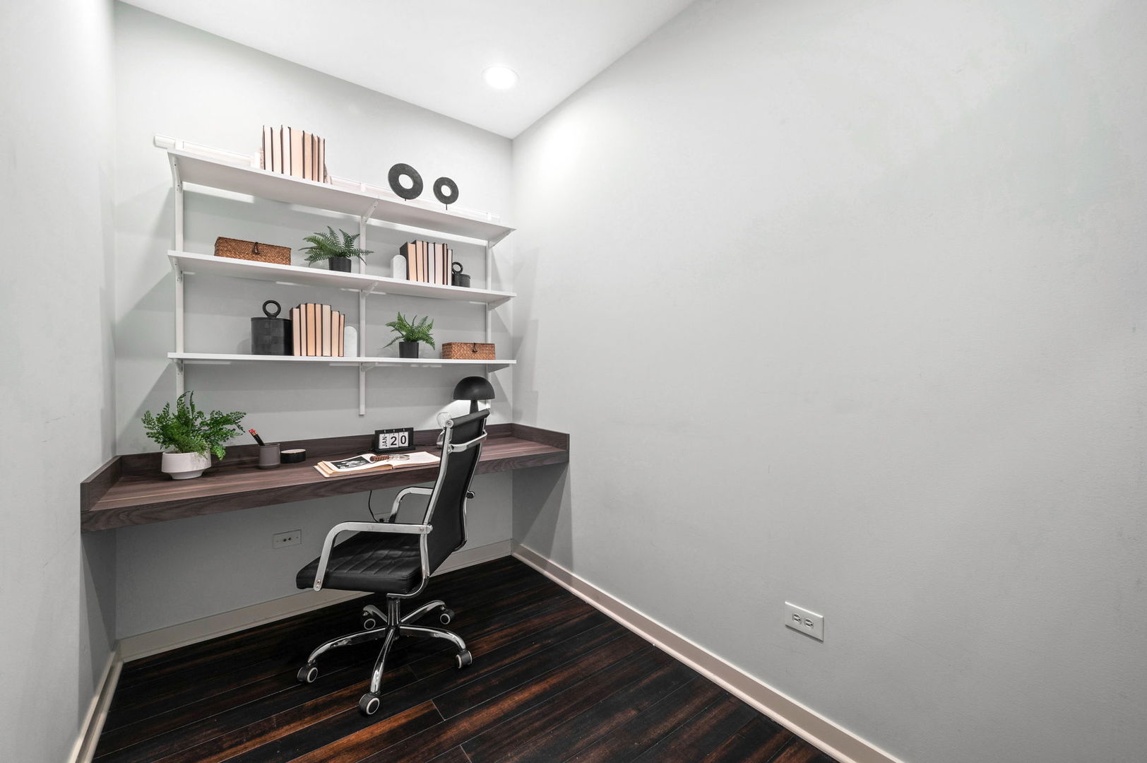 653 North Kingsbury Street, Unit 1204 Chicago, IL 60654 - Photo 16 of 25