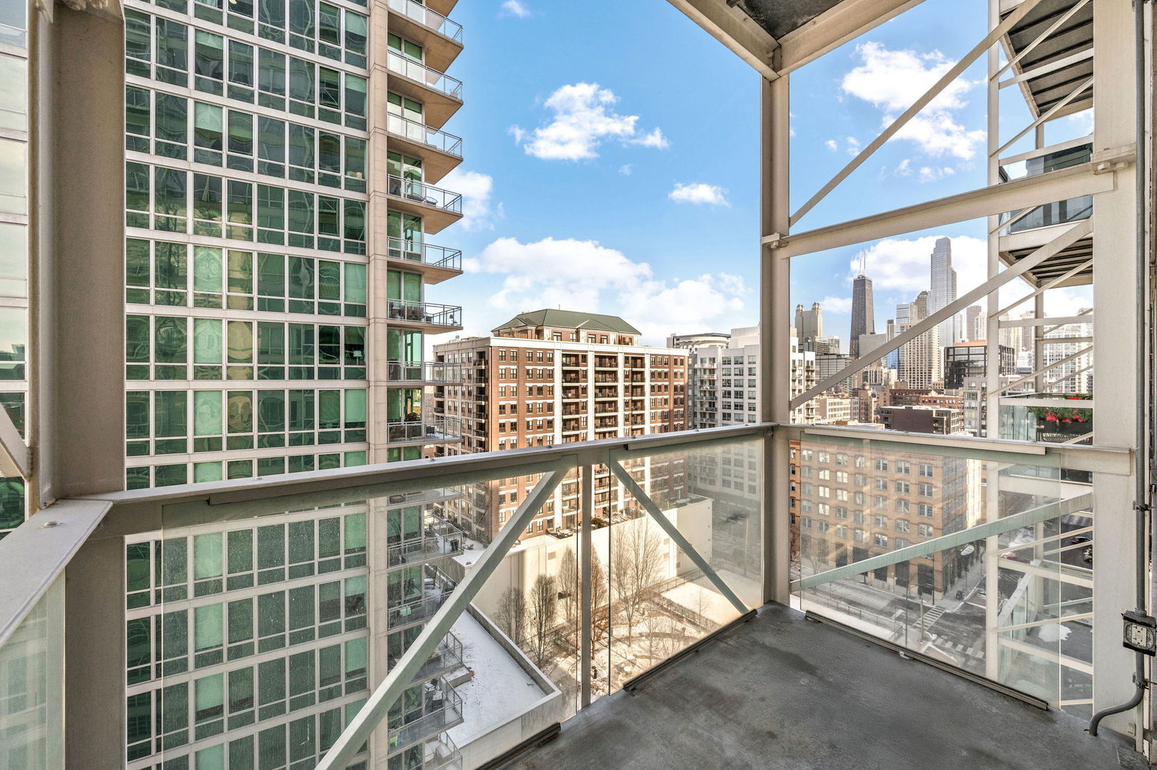 653 North Kingsbury Street, Unit 1204 Chicago, IL 60654 - Photo 19 of 25