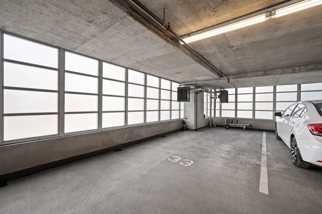 $334,900 | 653 North Kingsbury Street, Unit 1204, Chicago, IL 60654