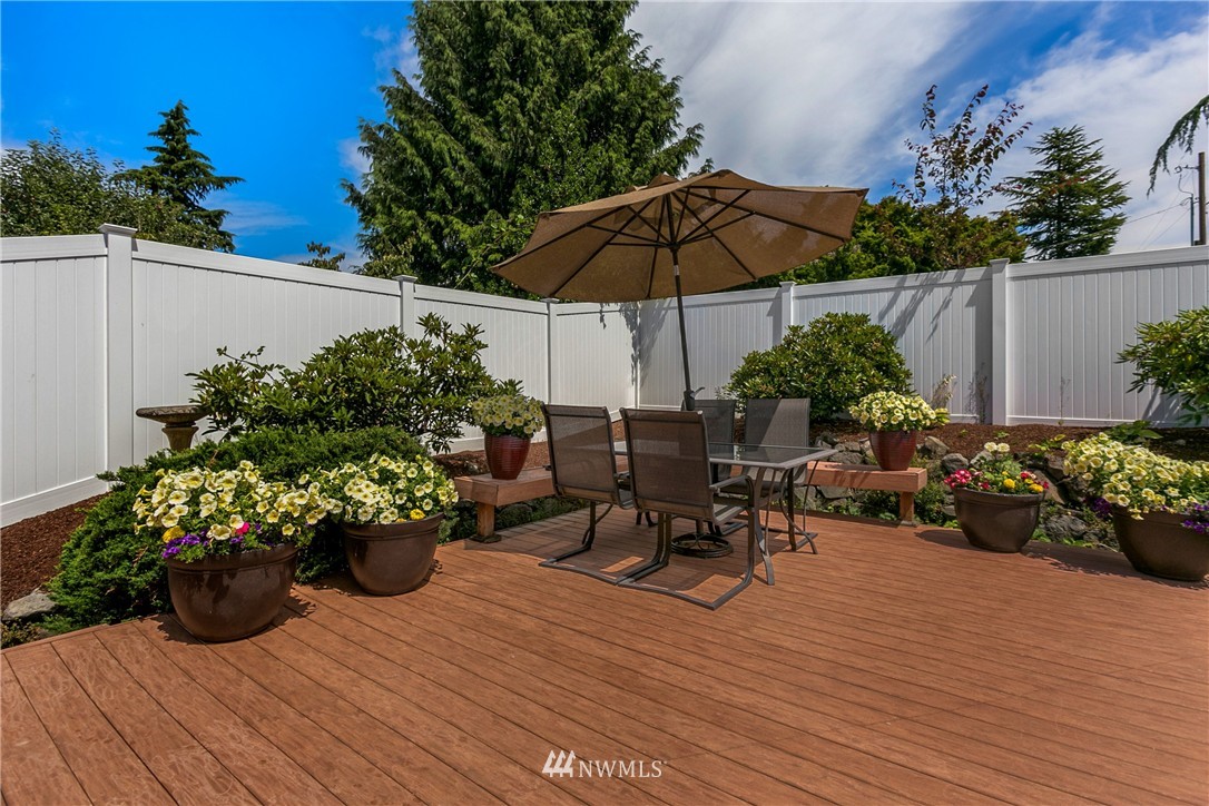 1702 Northeast 14th Street Renton, WA 98056 - Photo 19 of 22