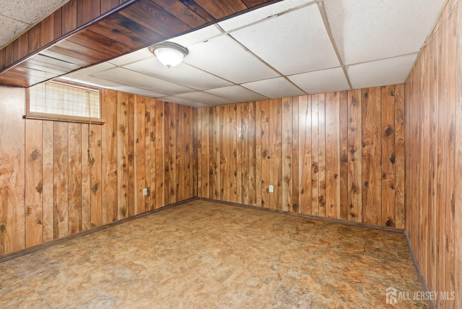 66 Rose Street Edison, NJ 08817 - Photo 30 of 30