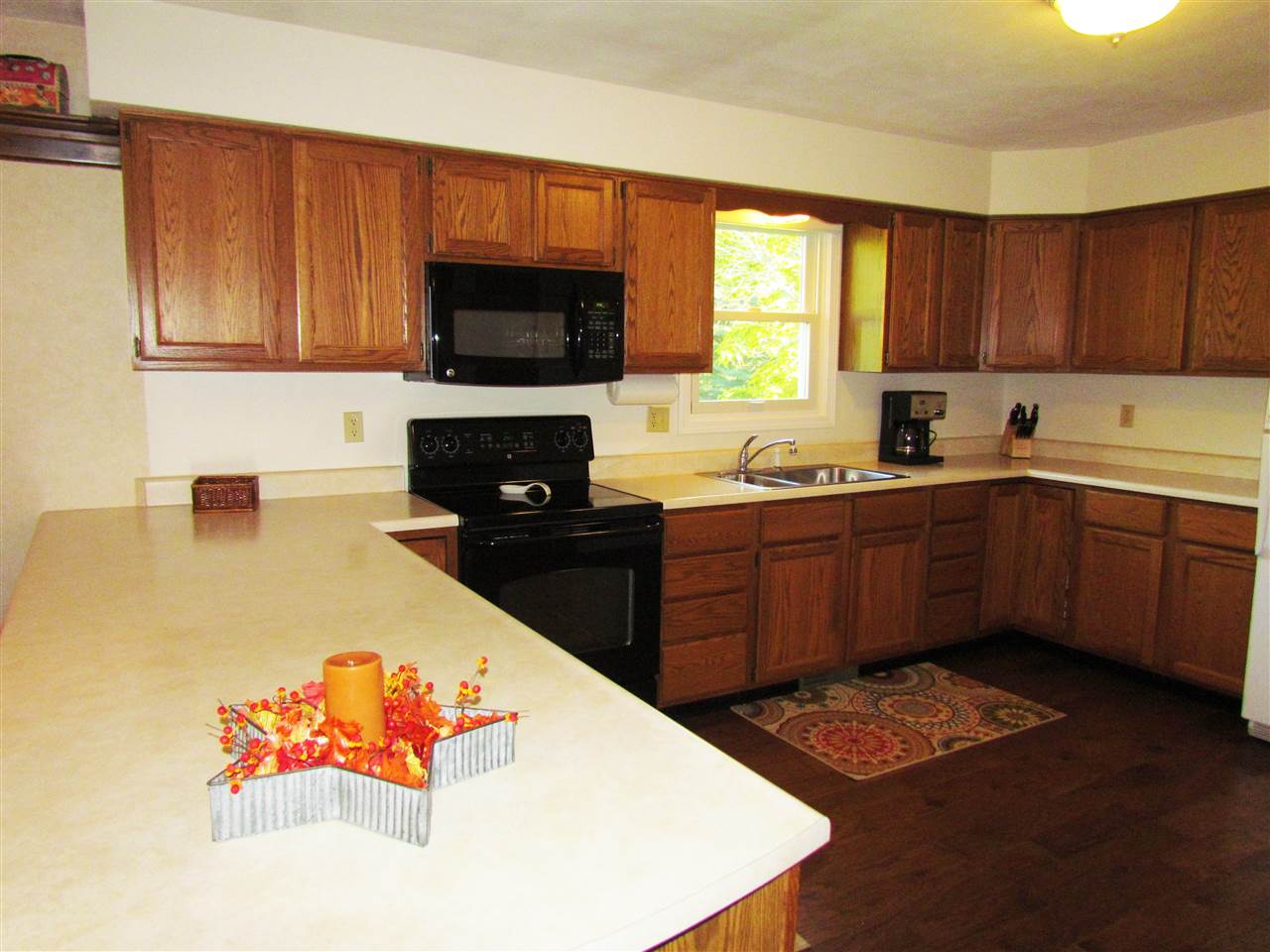 4126 South Autumn Drive Mapleton, IL 61547 - Photo 11 of 36 Gallery Image 11
