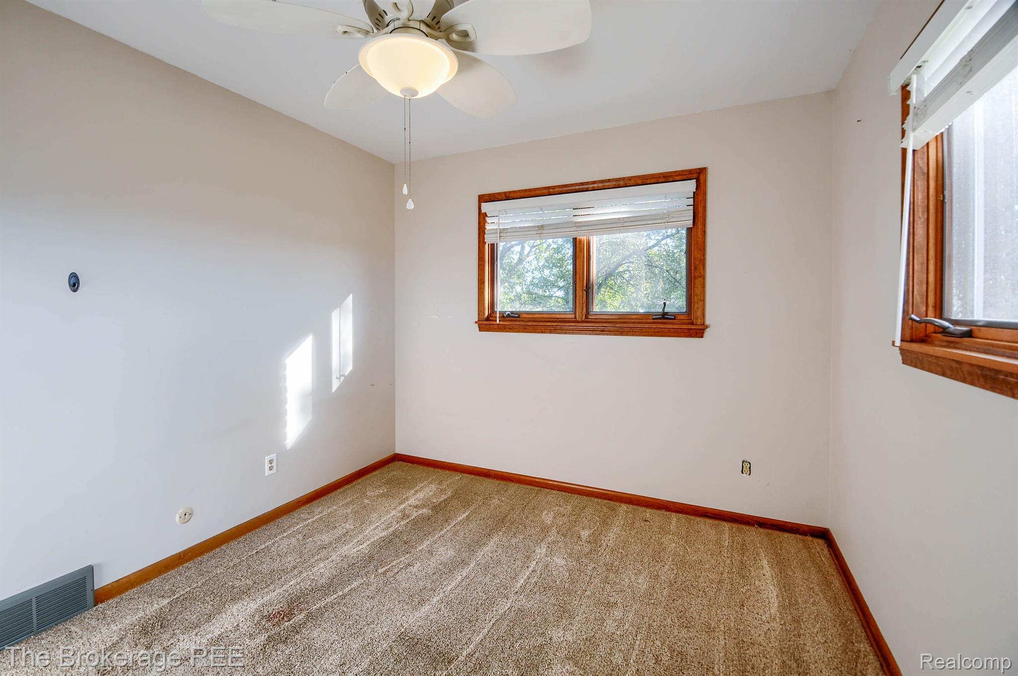 6675 Mower Road Saginaw, MI 48601 - Photo 16 of 45 Gallery Image 16