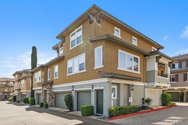 $699,000 | 156 Via Montisi, Santee, CA 92071