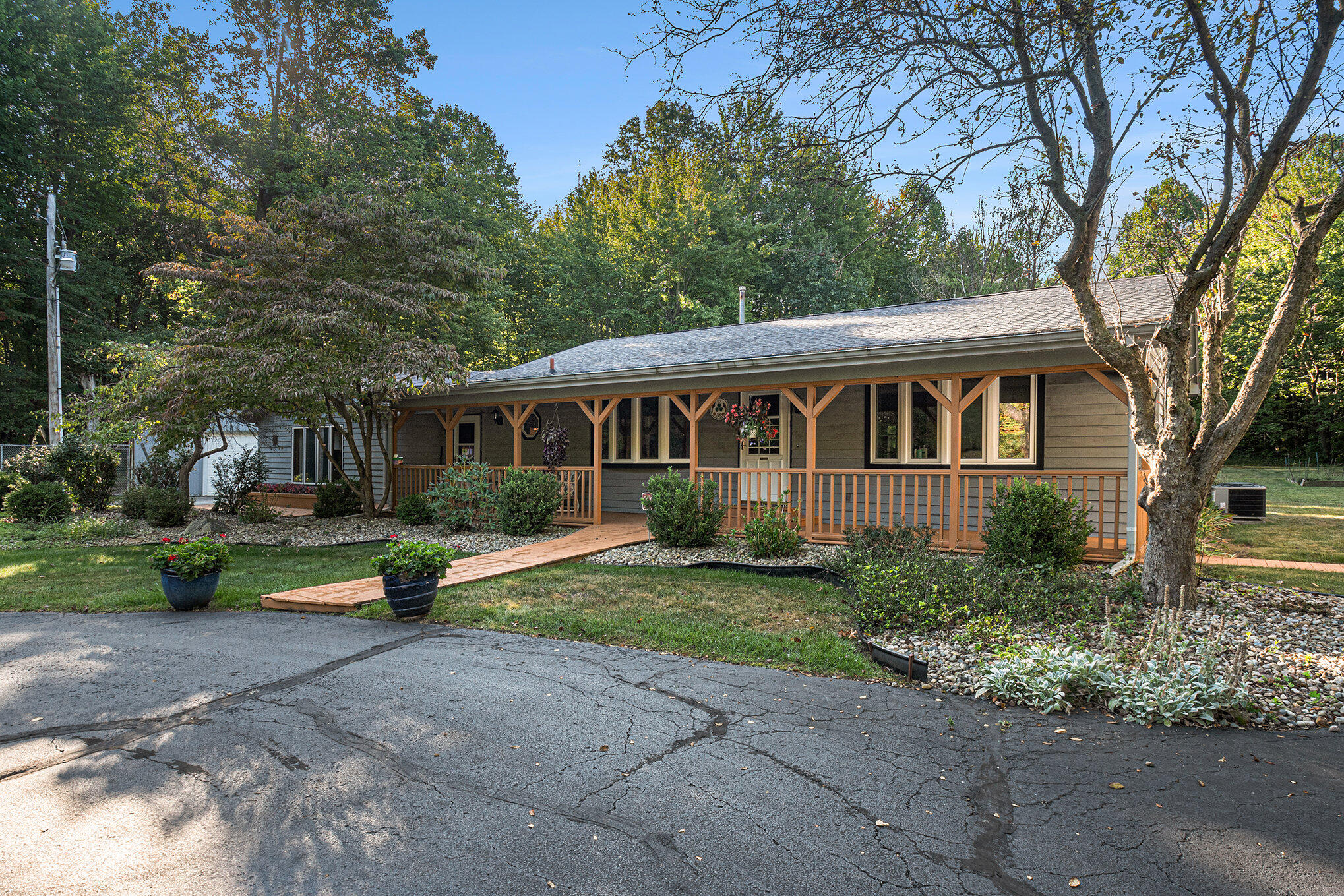 13000 Lubke Road New Buffalo, MI 49117 - Photo 1 of 26 002_dsc_9586