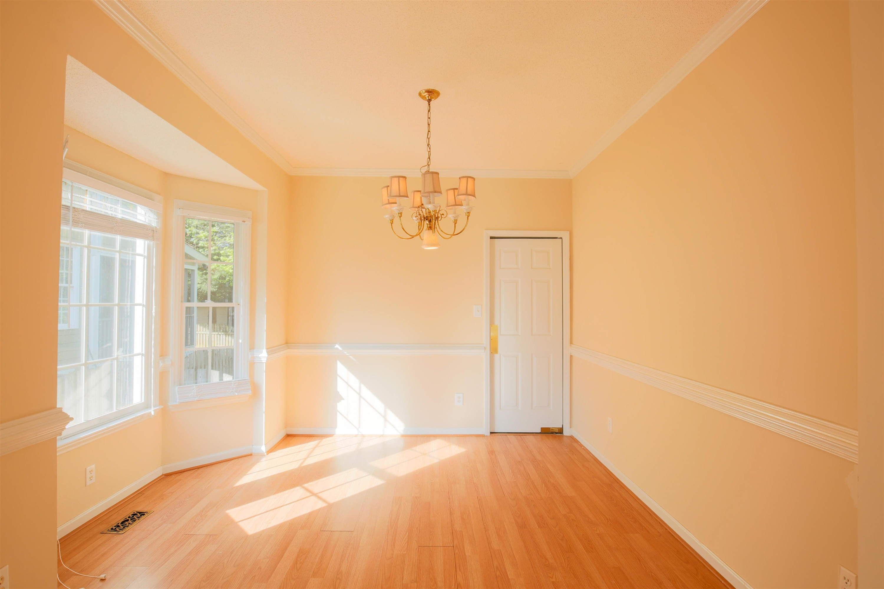 12217 Amoretto Way Raleigh, NC 27613 - Photo 5 of 18 Photo 5
