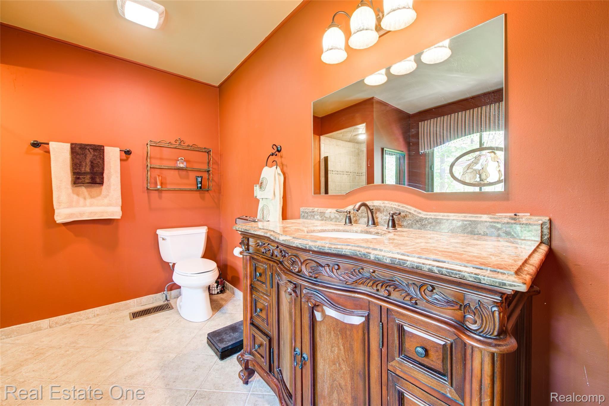 3274 Quail Ridge Circle Rochester, MI 48309 - Photo 42 of 74 Master Bathroom