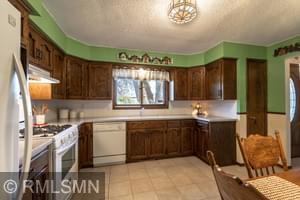 9342 Colorado Road Bloomington, MN 55438 - Photo 3 of 42 Gallery Image 3