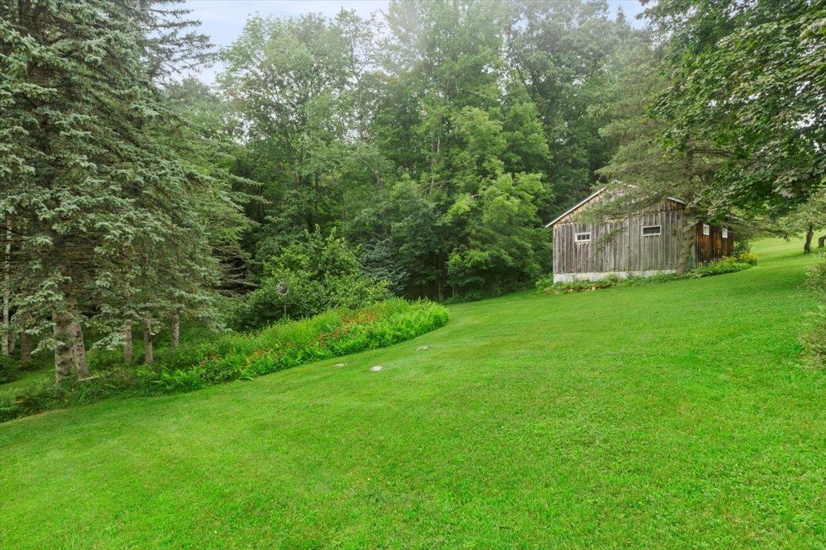 662 Burgess Road Bennington, VT 05201 - Photo 20 of 39