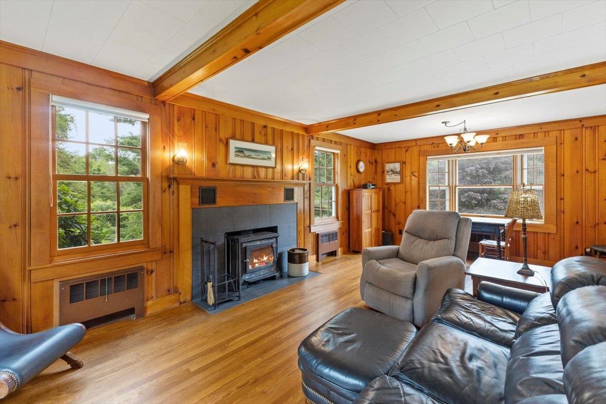 662 Burgess Road Bennington, VT 05201 - Photo 3 of 39