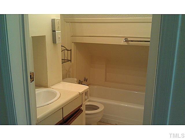 1710 Patton Road Raleigh, NC 27608 - Photo 18 of 23
