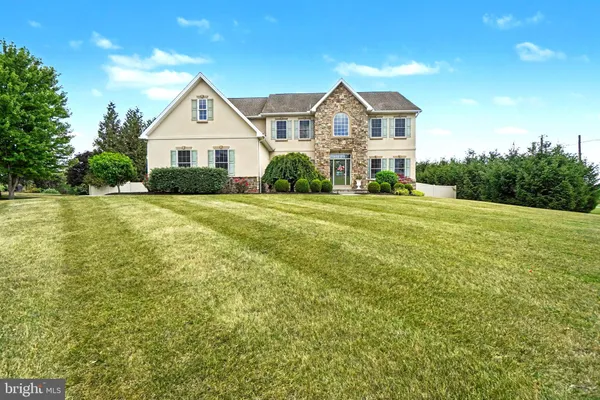 $925,000 | 2 Ridge Drive, Carlisle, PA 17015