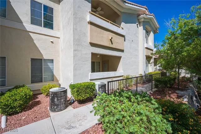 $310,000 | 10211 Red Pueblo Place, Unit 103, Las Vegas, NV 89144