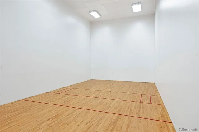 a view of empty room