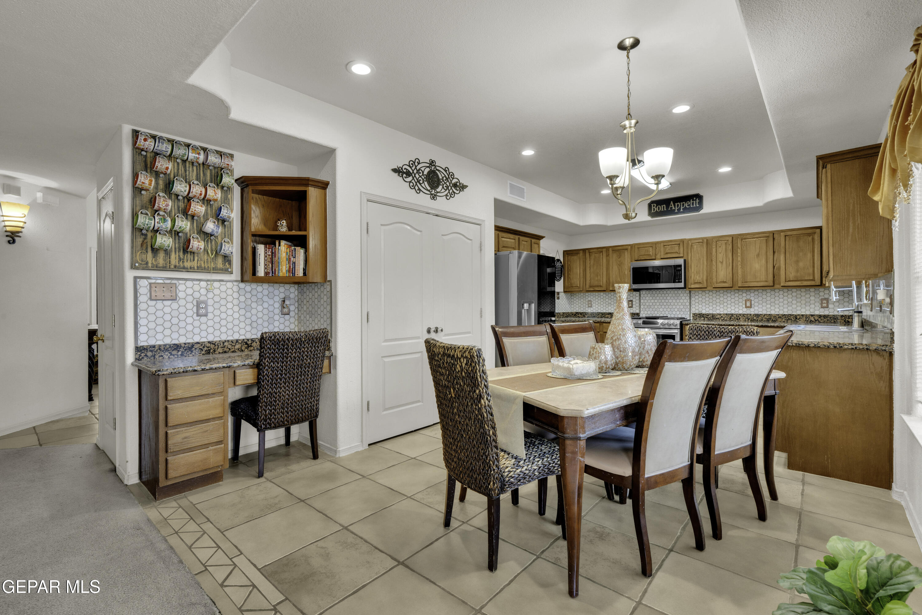 1075 Yasmin Court El Paso, TX 79932 - Photo 13 of 37 2 (21)