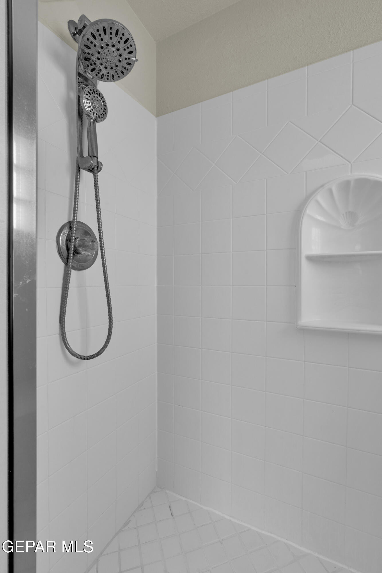 1075 Yasmin Court El Paso, TX 79932 - Photo 27 of 37 5 (6)