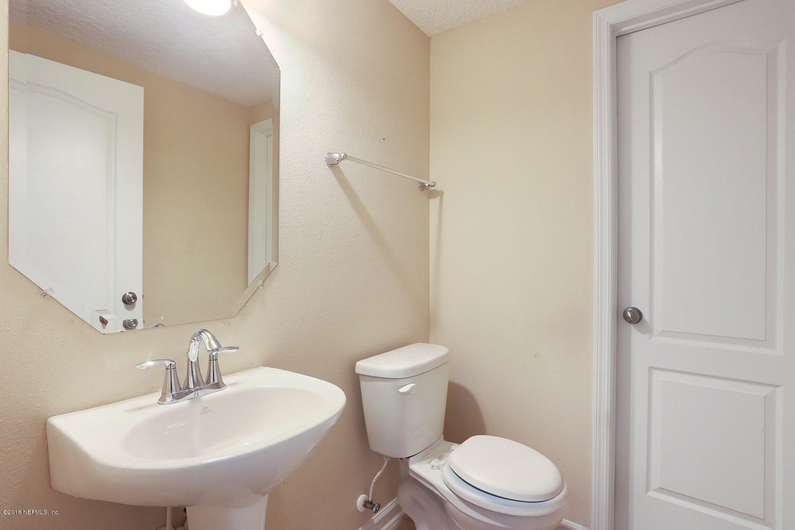 15691 Tisons Bluff Road Jacksonville, FL 32218 - Photo 8 of 25 Bathroom/Huge storage closet