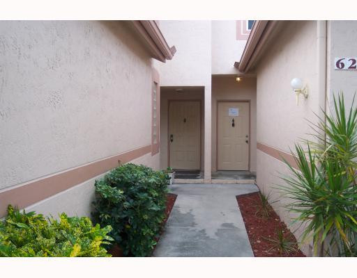 611 Talavera Road, Unit 611 Weston, FL 33326 - Photo 1 of 11 Exterior Front