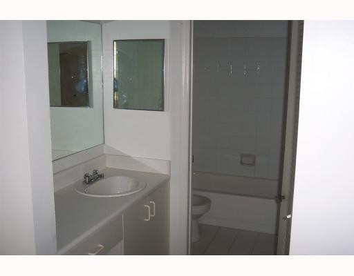 611 Talavera Road, Unit 611 Weston, FL 33326 - Photo 8 of 11 Bedroom Master
