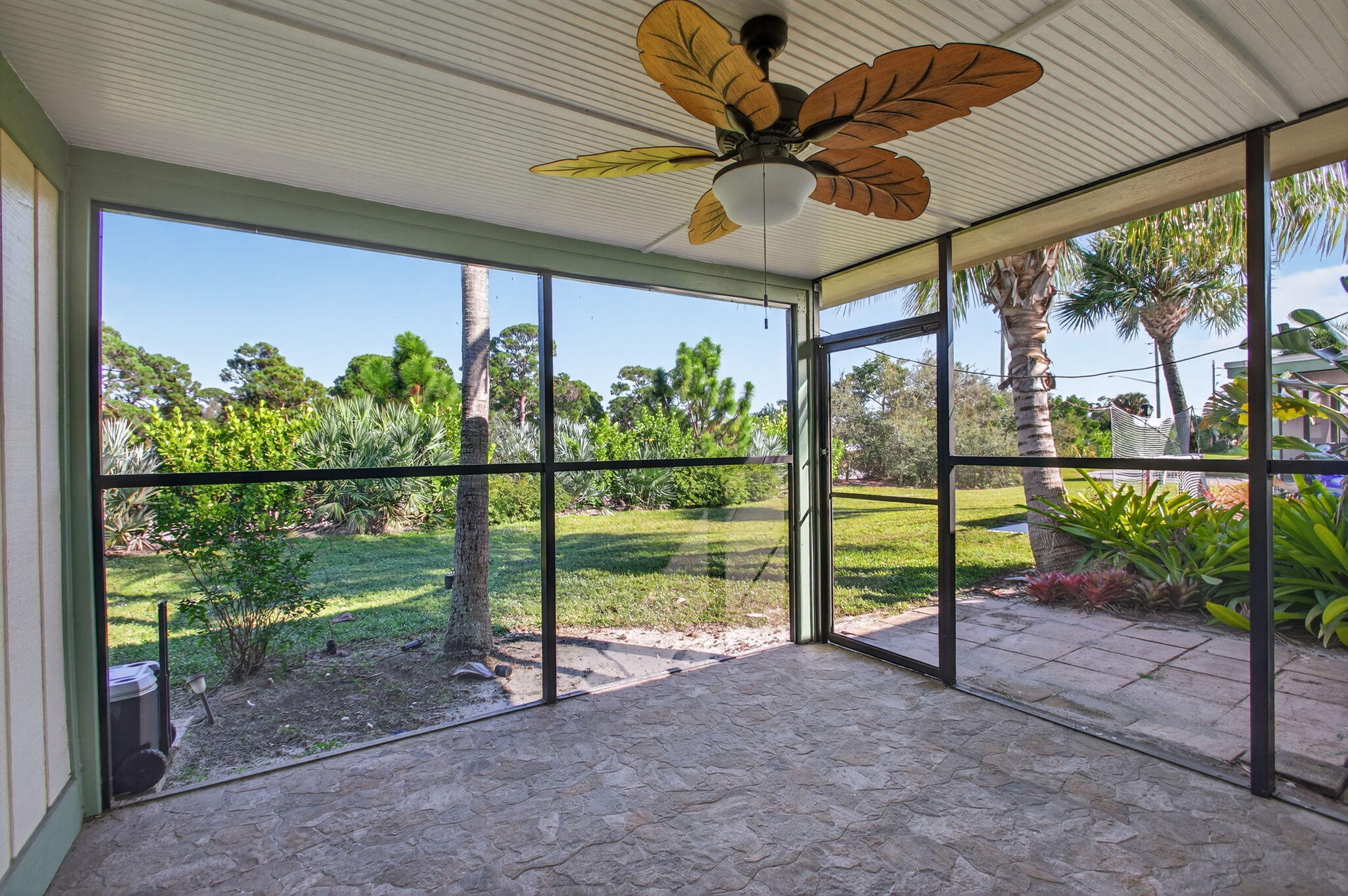 8695 Southeast Hobe Ridge Avenue Hobe Sound, FL 33455 - Photo 22 of 29 22-web-or-mls-320A0089