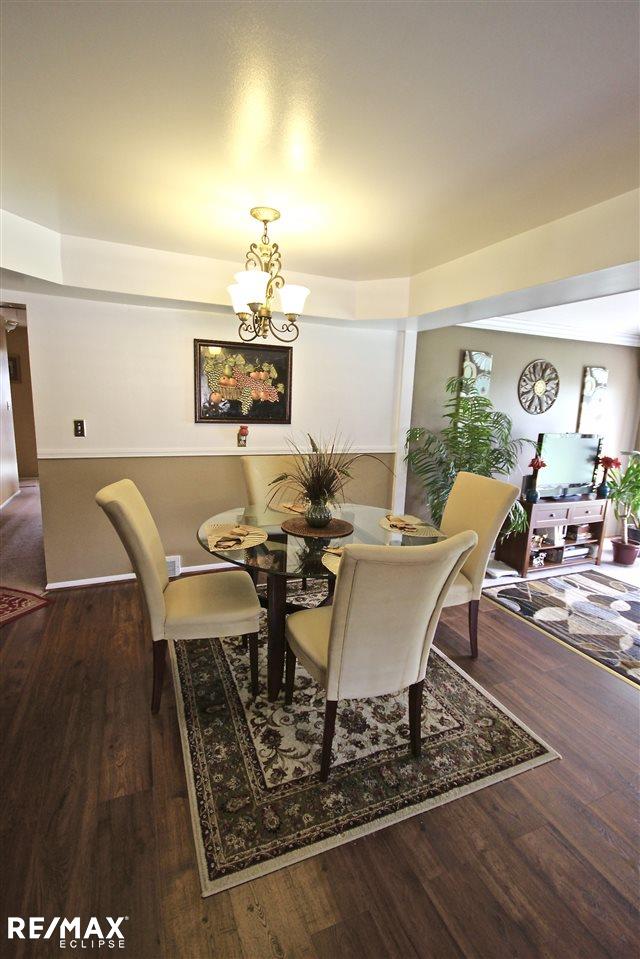 14043 Martin Road Warren, MI 48088 - Photo 4 of 29 31357088-3.JPG