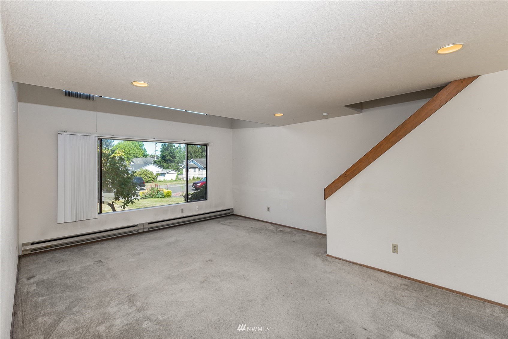 1015 Rockefeller Avenue Everett, WA 98201 - Photo 7 of 22 Gallery Image 7