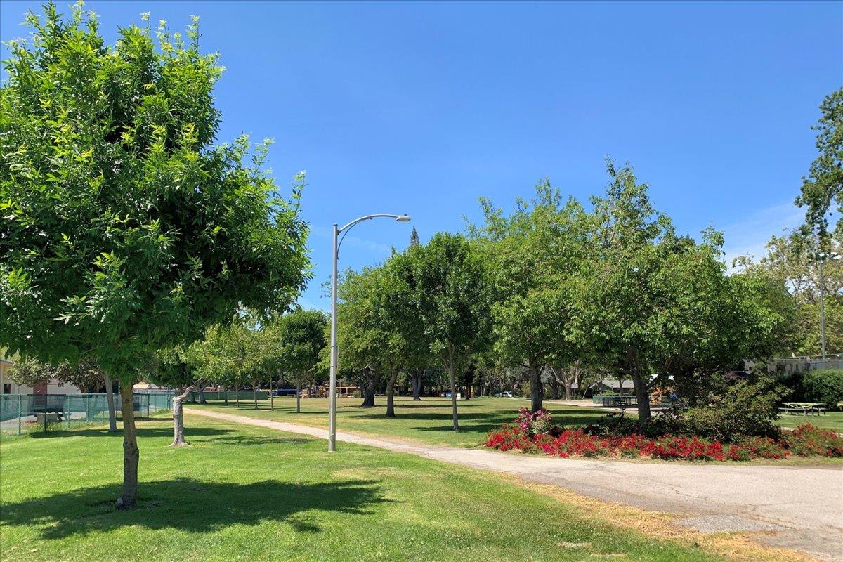 335 Middlefield Road Palo Alto, CA 94301 - Photo 33 of 38