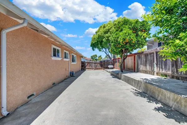 $615,000 | 2680 Marigold Drive, Fairfield, CA 94533