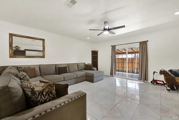 $615,000 | 2680 Marigold Drive, Fairfield, CA 94533