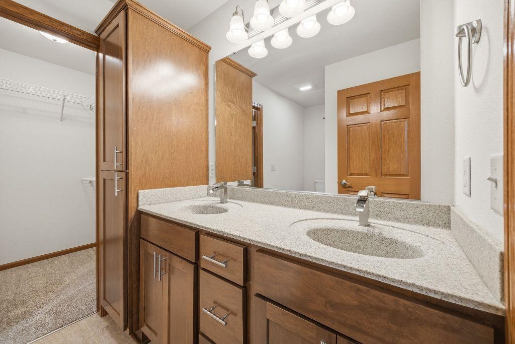 390 Meadow Lane Columbus, WI 53925 - Photo 37 of 63