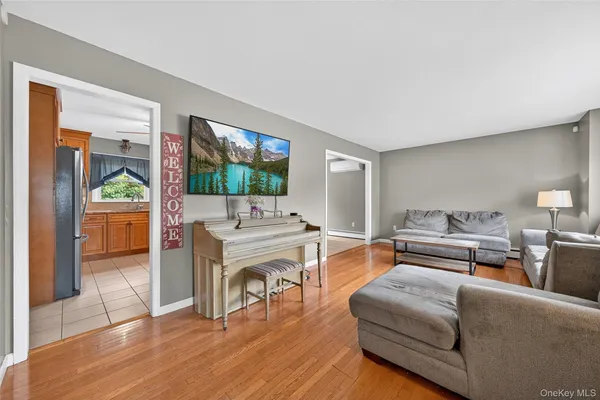 $479,900 | 34 Capital Drive, Washingtonville, NY 10992