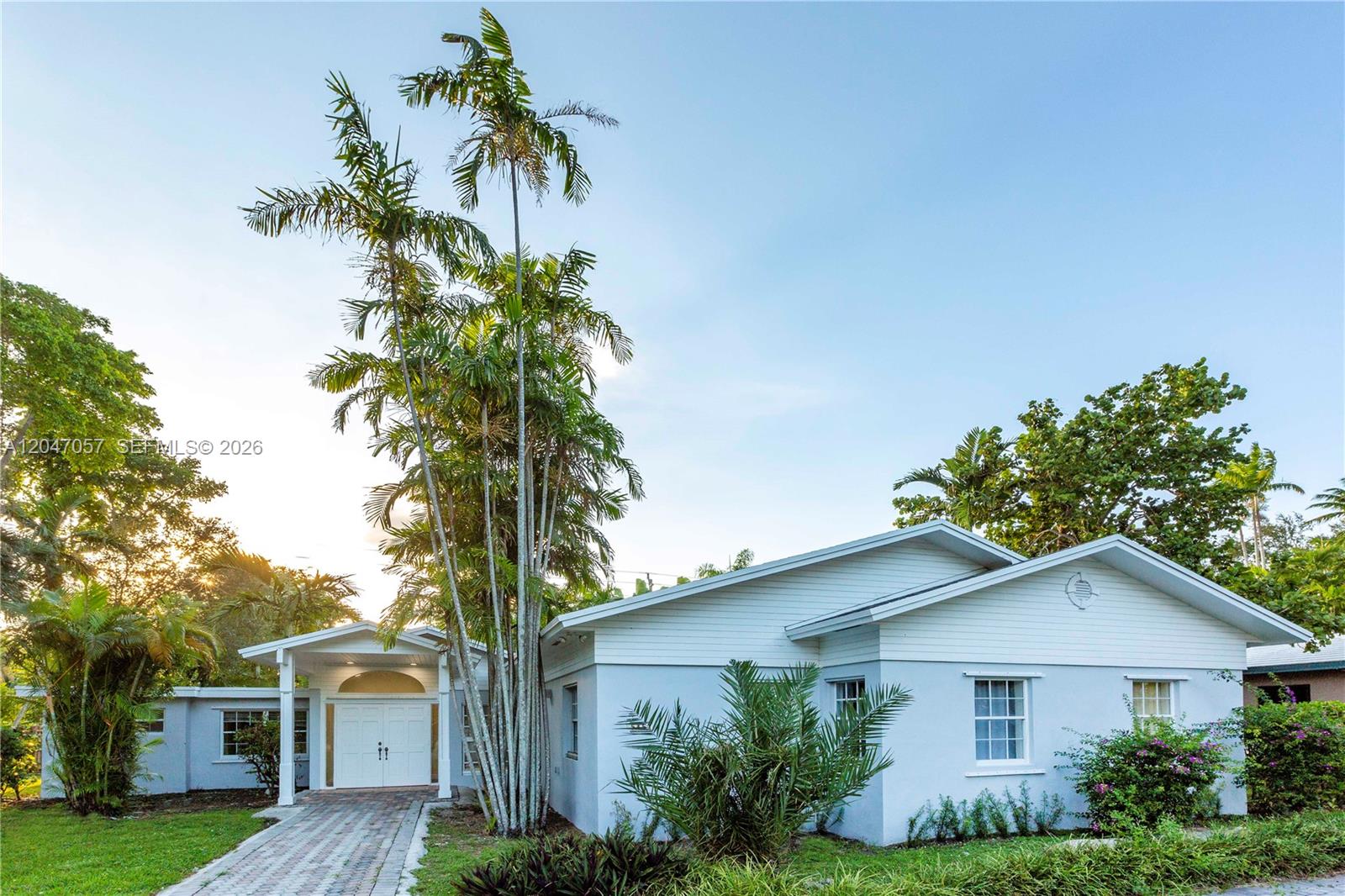 5451 Southwest 80th Street Miami, FL 33143 - Photo 2 of 39