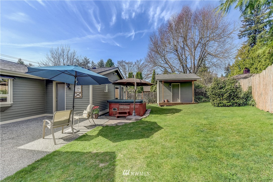 10016 Northeast 190th Street Bothell, WA 98011 - Photo 18 of 20 Gallery Image 18