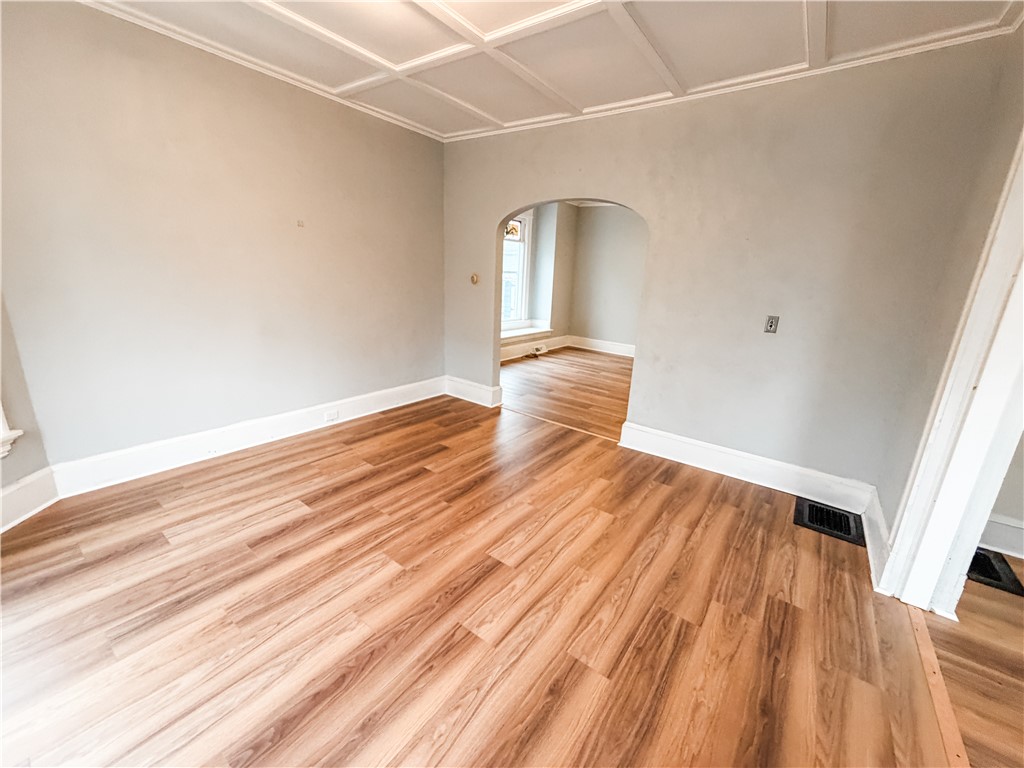 7 South Lewis Street Auburn, NY 13021 - Photo 24 of 46