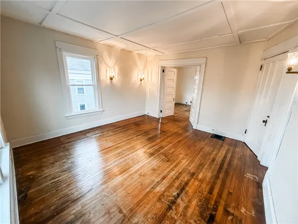 $194,900 | 7 South Lewis Street, Auburn, NY 13021