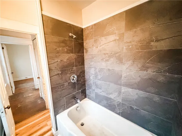 $194,900 | 7 South Lewis Street, Auburn, NY 13021