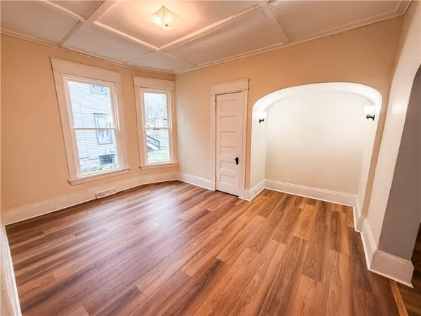 $194,900 | 7 South Lewis Street, Auburn, NY 13021