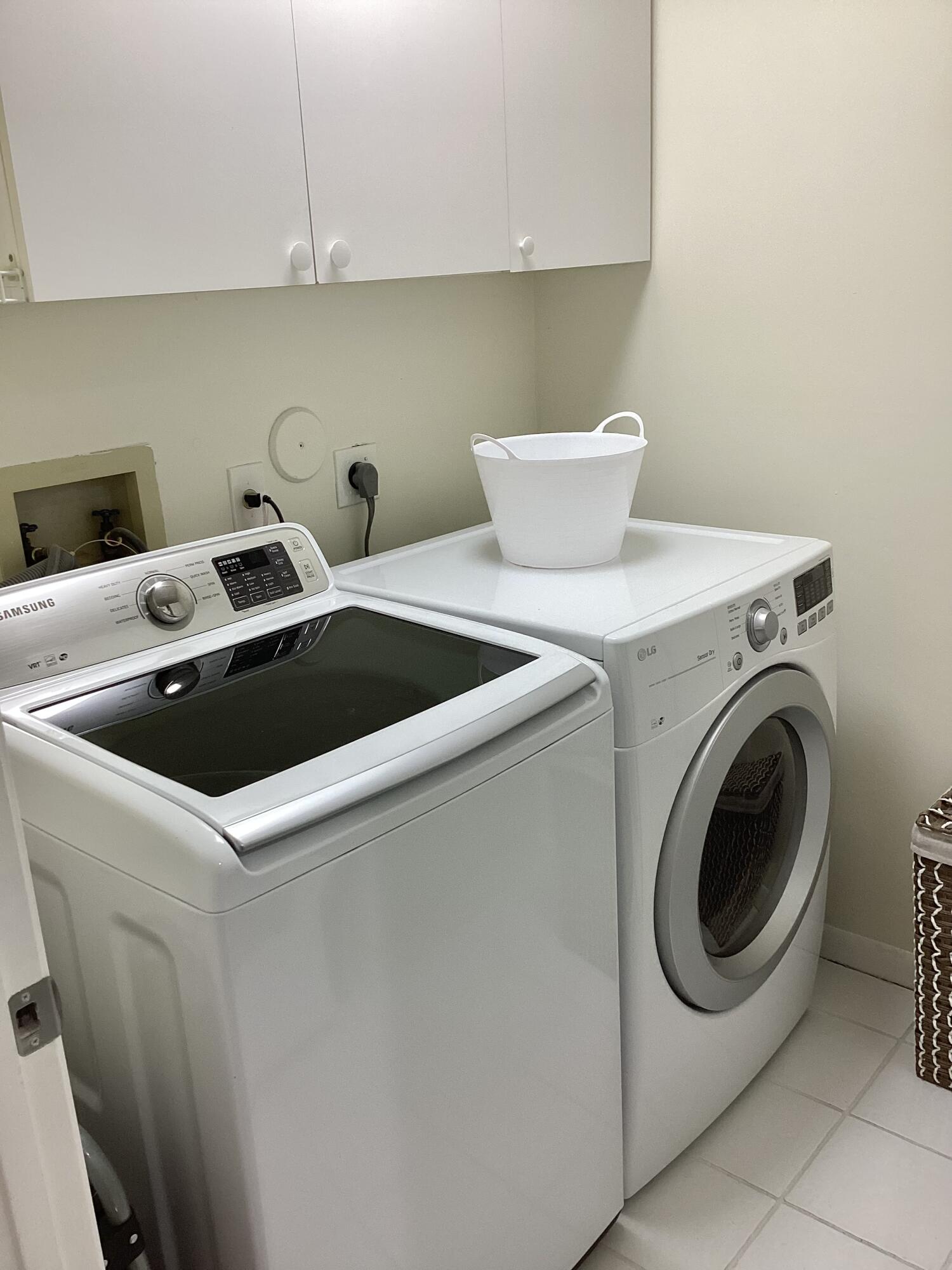 6258 Pointe Regal Circle, Unit B Delray Beach, FL 33484 - Photo 20 of 44 IMG_1060