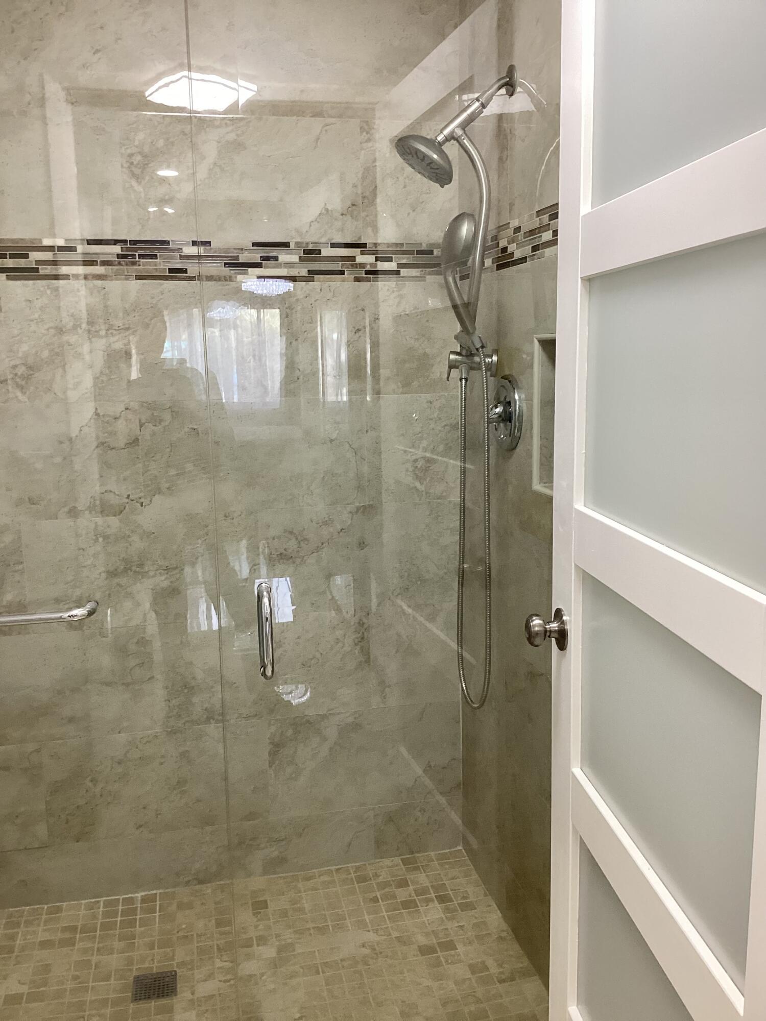 6258 Pointe Regal Circle, Unit B Delray Beach, FL 33484 - Photo 33 of 44 IMG_1073