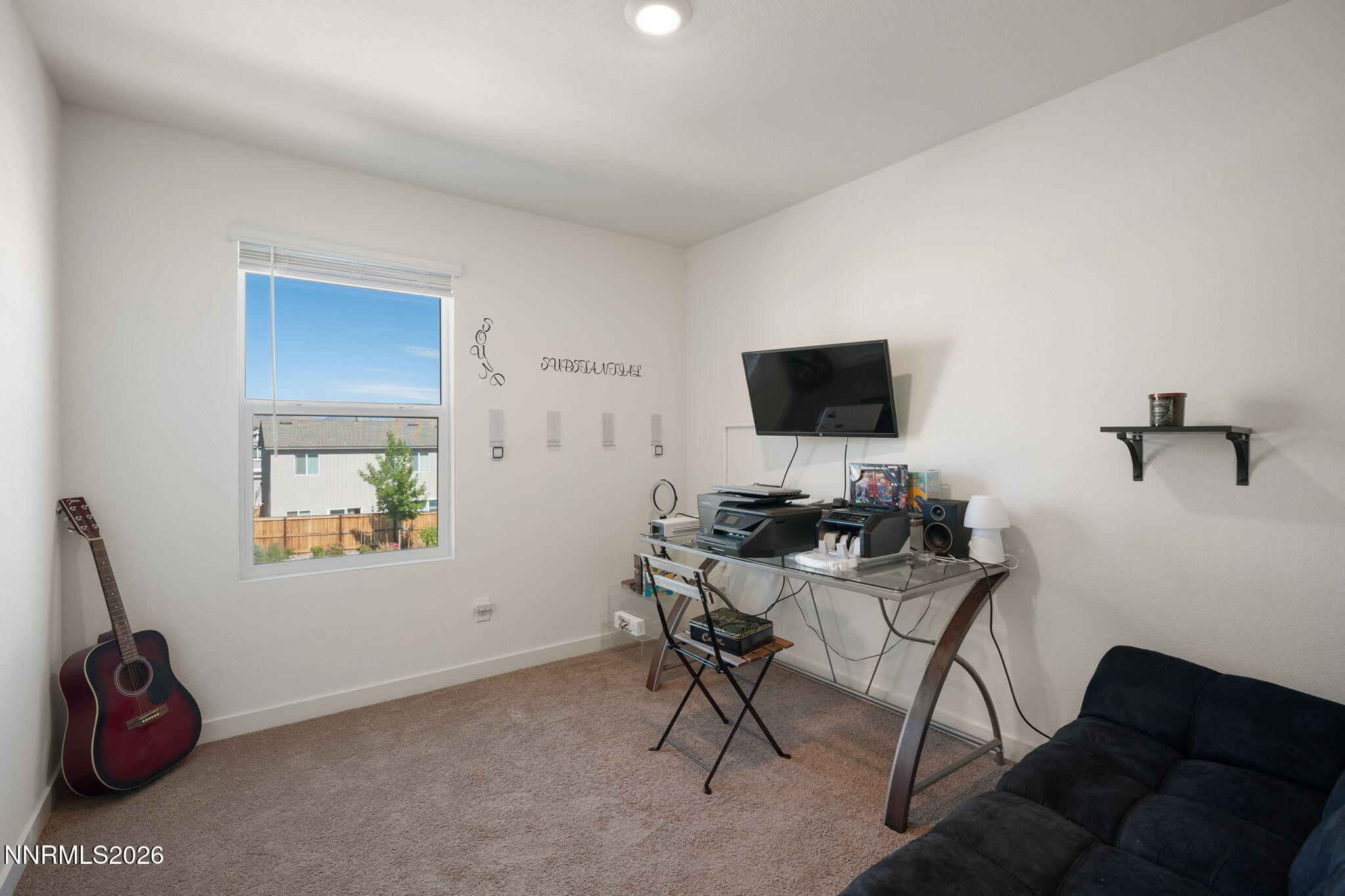 8855 Sky Wind Road Reno, NV 89506 - Photo 15 of 21 12-web-or-mls-8855 Sky Wind-13