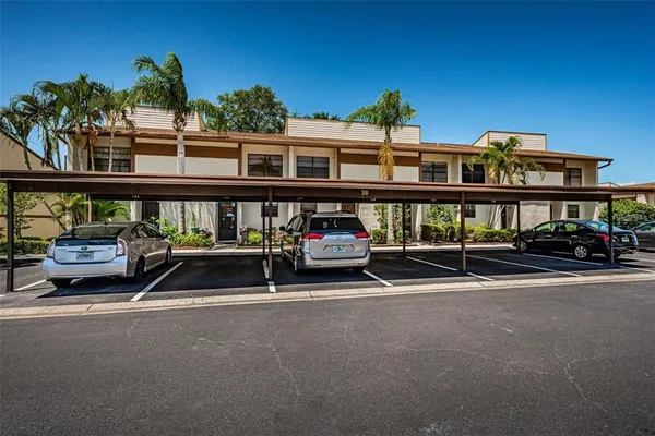 $150,000 | 9209 Seminole Boulevard, Unit 136, Seminole, FL 33772