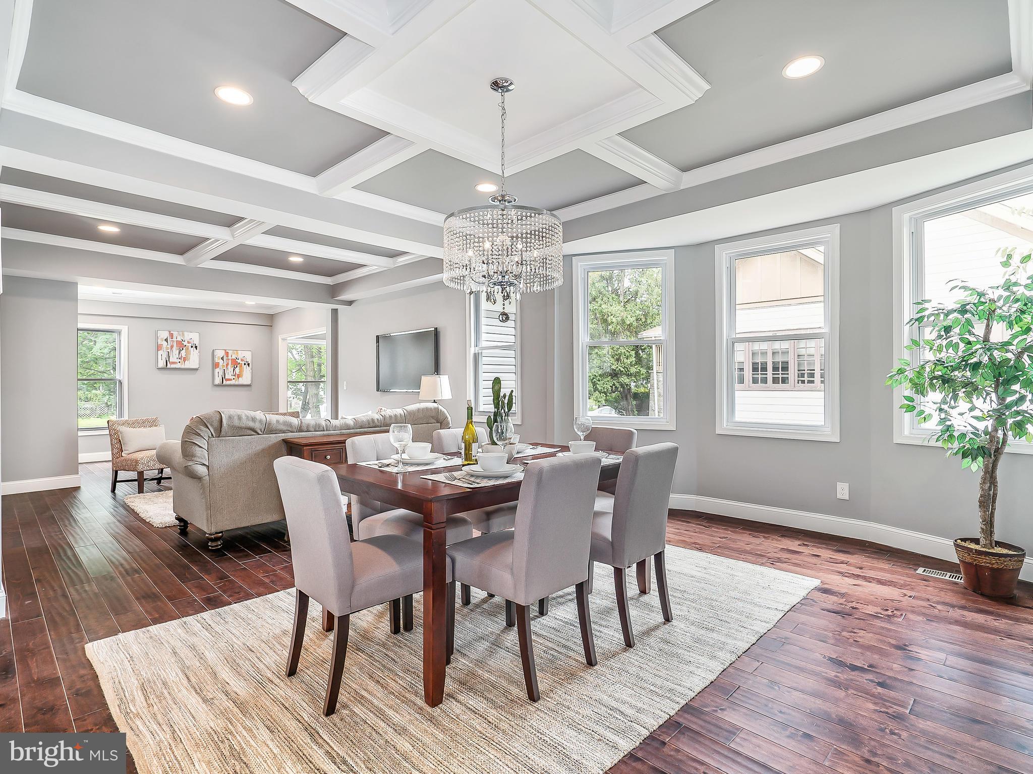 3708 Chatham Road Baltimore, MD 21215 - Photo 5 of 28 Dining Room