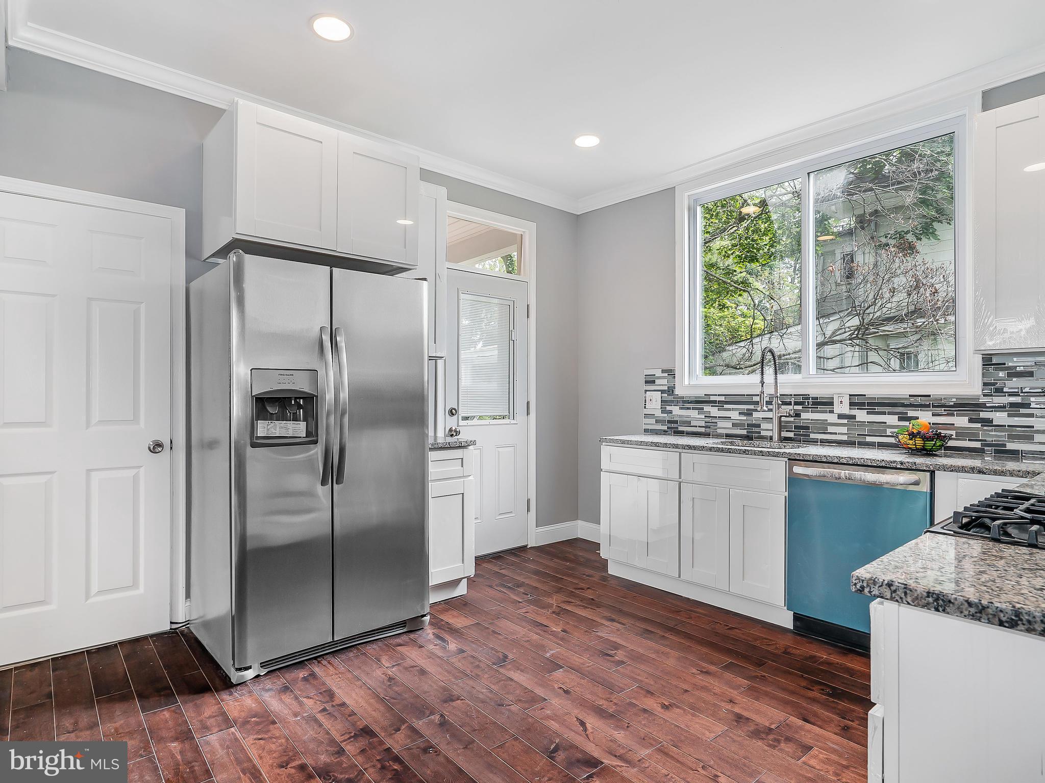 3708 Chatham Road Baltimore, MD 21215 - Photo 8 of 28 Kitchen