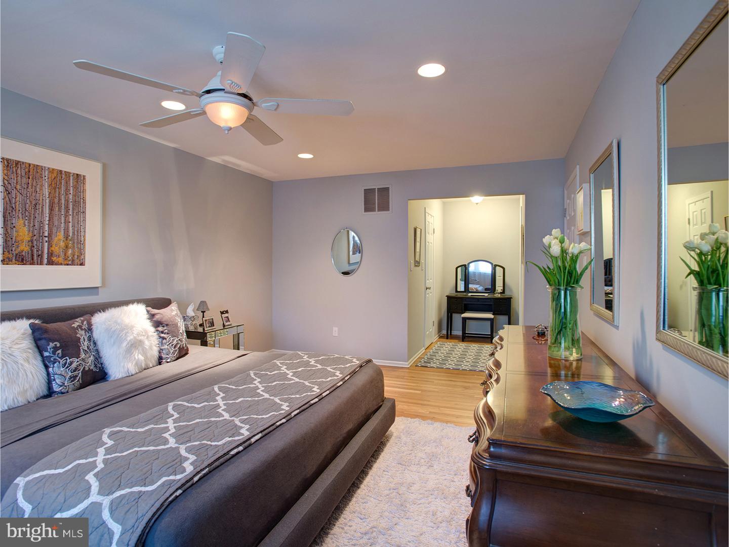 14 Yeger Road Princeton Junction, NJ 08550 - Photo 16 of 25 Bedroom - Main
