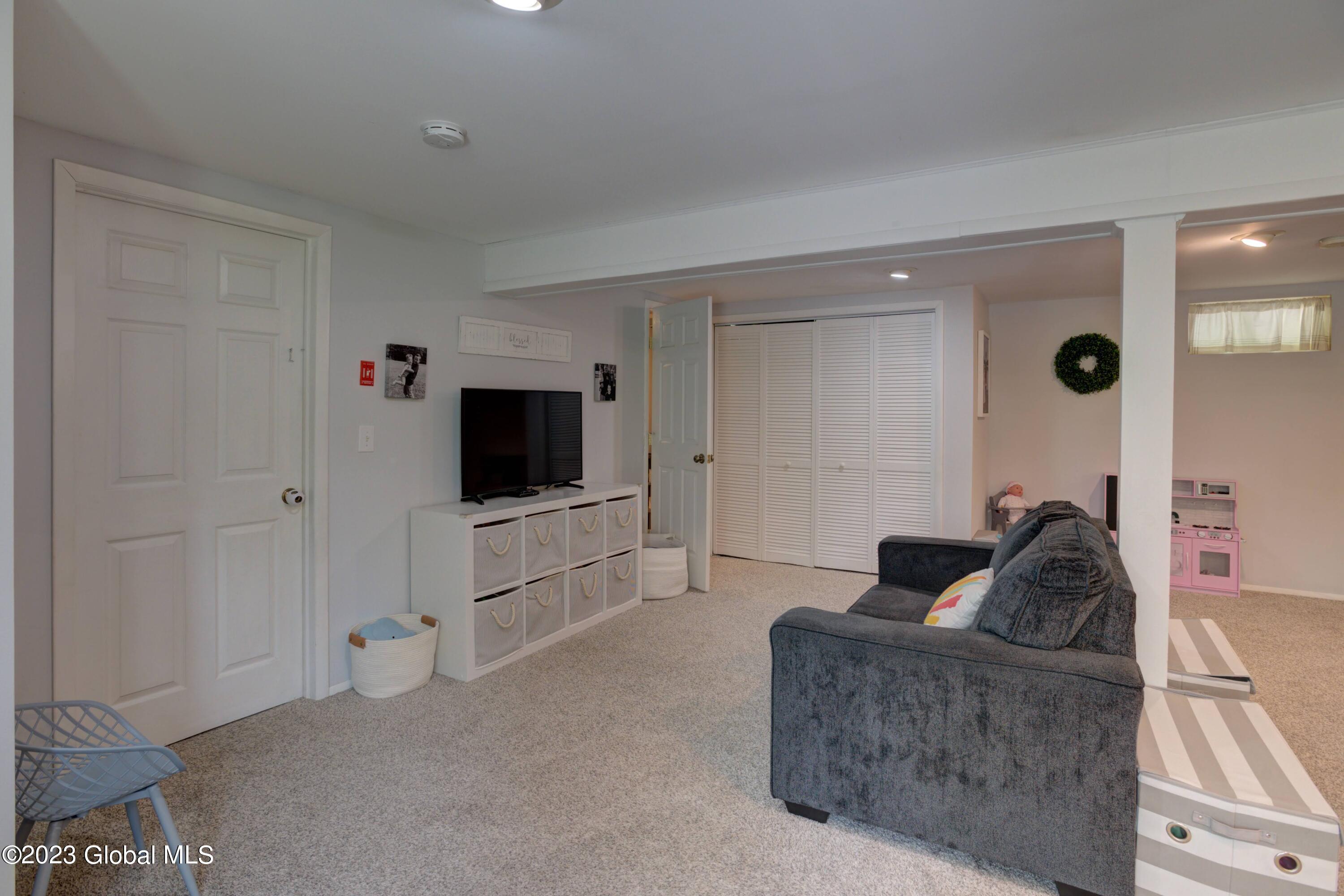 203 Dearstyne Road Brunswick, NY 12180 - Photo 17 of 41 8-DEARSTYNE