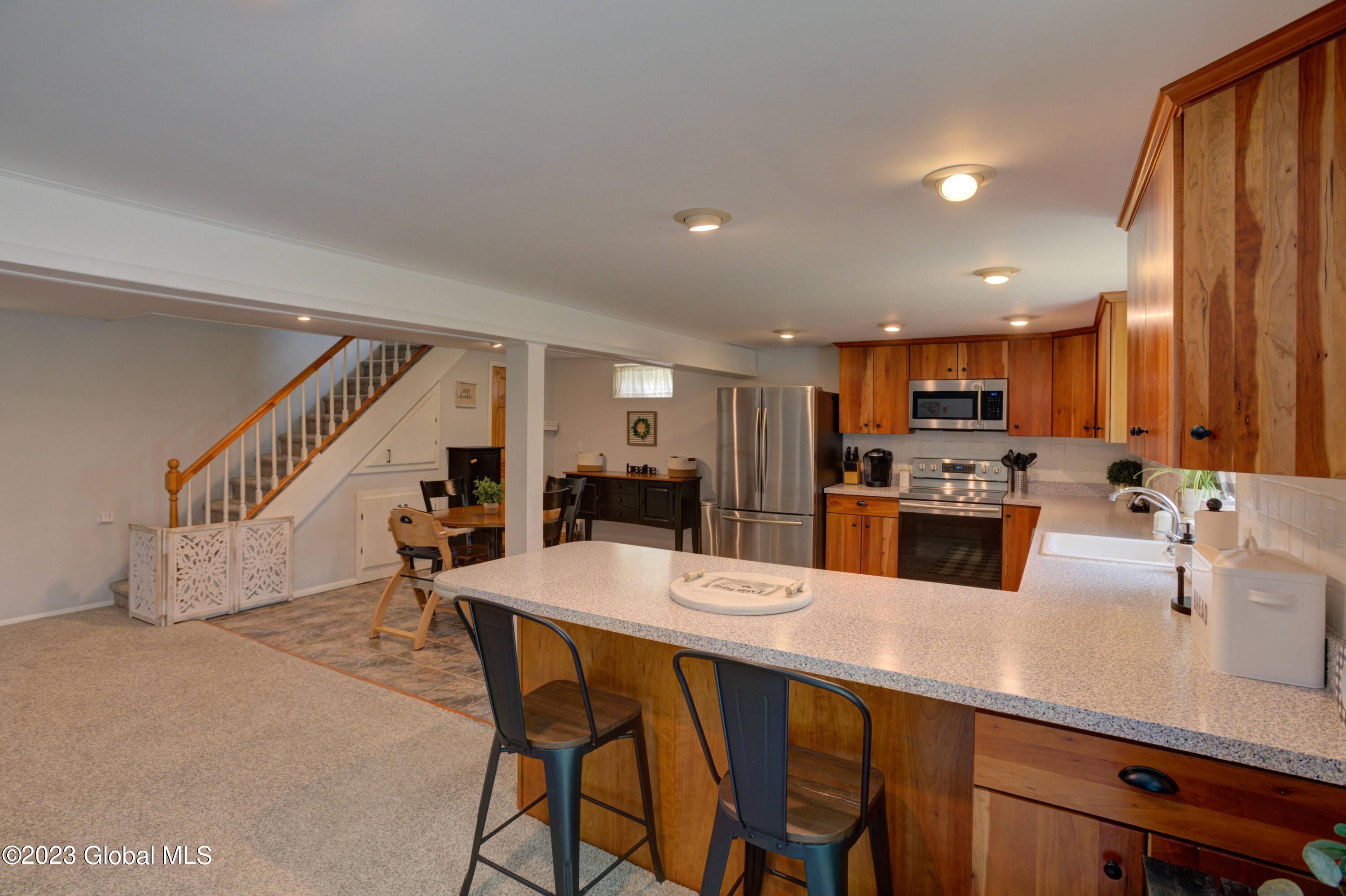 203 Dearstyne Road Brunswick, NY 12180 - Photo 8 of 41 1-DEARSTYNE