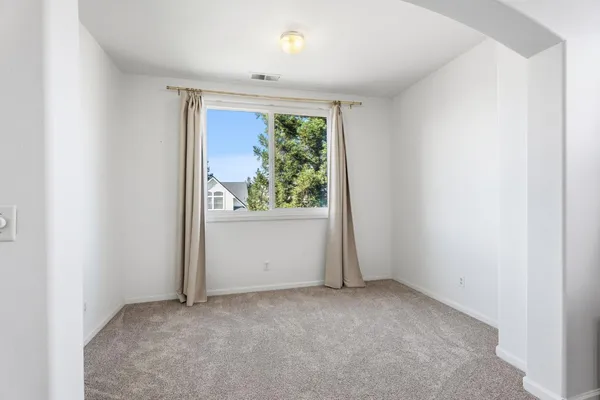 $629,000 | 2613 Applegate Avenue, Clovis, CA 93611