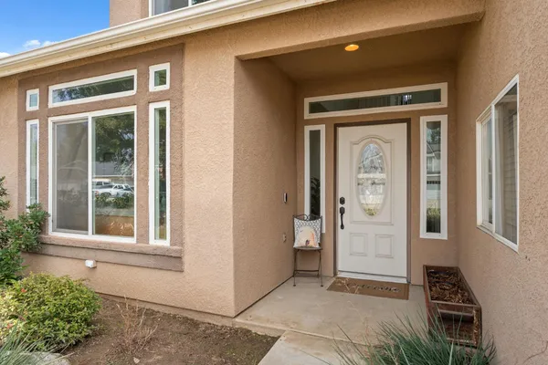 $629,000 | 2613 Applegate Avenue, Clovis, CA 93611